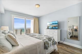 Spacious Beach Condo with Gulf Views! Sleeps 8! by Dolce Vita Getaways PCB - 1