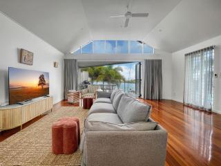 Waters Edge Townhouse 4 - 6