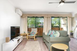 Quiet Retreat Close to City Centre and Lake - Hosted by Canstay - 5