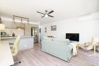 Quiet Retreat Close to City Centre and Lake - Hosted by Canstay - 4