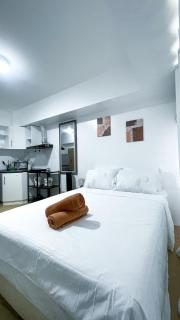 E Simple Studio Retreat - 4