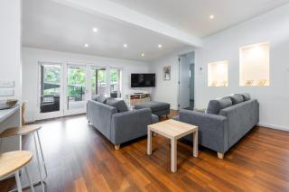 Seashell Stay on Adelaide - 3