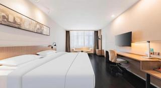 Jinjiang Inn Select Hohhot Chengjisihan Square Metro Station - 2