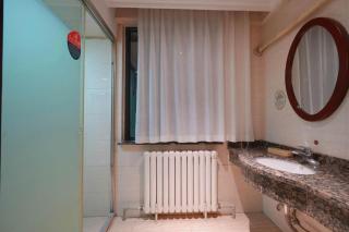 Green Tree Inn Urumqi San'gong Metro Station Exit - 9