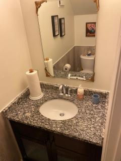 Charming Townhome - 8