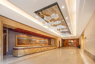 Grand Rezen Hotel Wuxi - 6