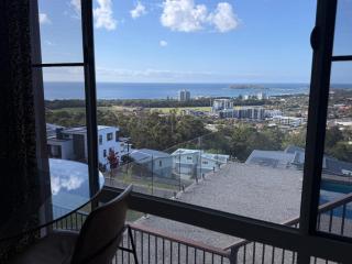 Mountain-Top Ocean View in Coffs Harbour - Coffs Harbour - 7