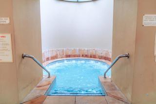 Panoramic Ocean Views, Fantastic Facilities! - 7