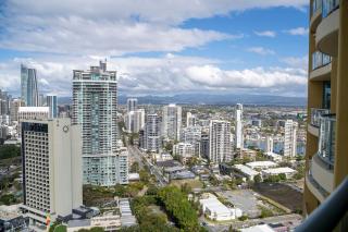 Panoramic Ocean Views, Fantastic Facilities! - 3