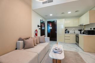 Comfortable 1 Bedroom with Balcony Vista 1 - 6