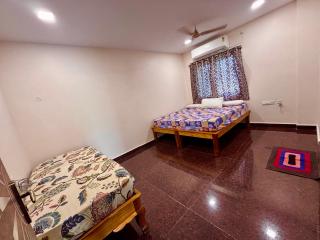 VEL Inn Luxury Suite - 9