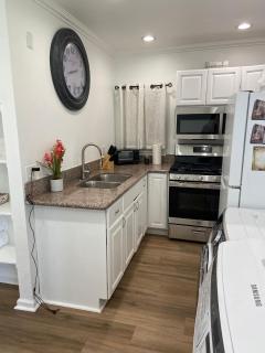 Two bedroom private guesthouse in great location Close to Melrose Hollywood sign and attractions - 1