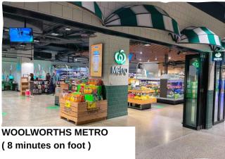 381D Beautiful CityView 2BR FREE Parking Pool Gym - 5