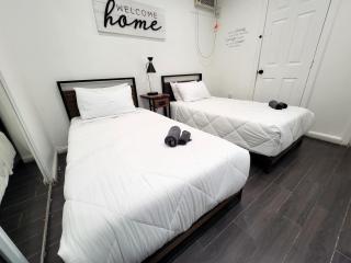 Two bedroom private guesthouse in great location Close to Melrose Hollywood sign and attractions - 9