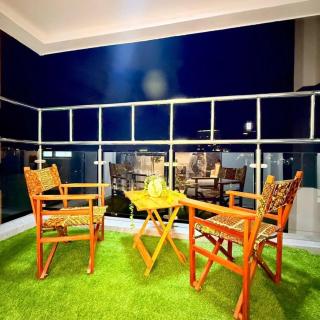 3 Bedroom Apartment with SQ - 9