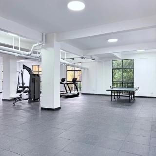 3 Bedroom Apartment with SQ - 7