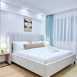 3 Bedroom Apartment with SQ - 3