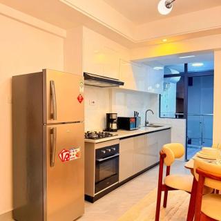 3 Bedroom Apartment with SQ - 2