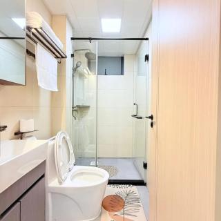 3 Bedroom Apartment with SQ - 1