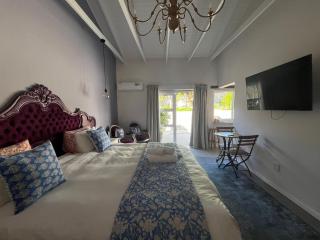 The Botanical House - 3