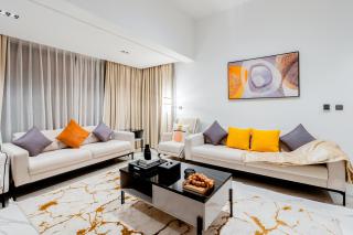Luxurious 1BR Retreat in MAG City Dubai - 3