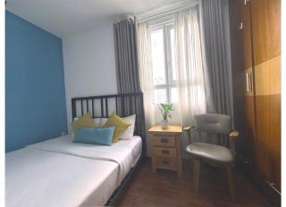 Chillax Apartment - Cozy 3-Bedroom City View Home at Tower, District 1 - 1