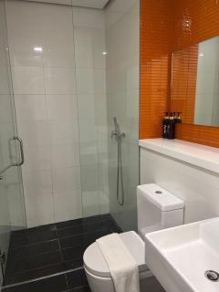 Arcoris Mont Kiara 3 min to 163mall 2 Bed - 1