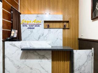 Homestay Jaya Asri Syariah RedPartner near Alun Alun Jombang - 1