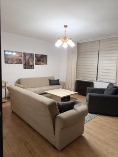 Peaceful Courtyard Apartment Sarajevo - 8