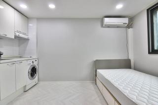 42 Share Hongdae Hall - 6