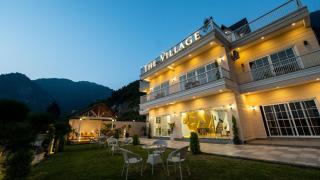 The Village Luxury Stay - 7