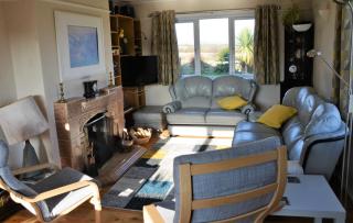 House - Sleeps 8 Close to Beach & Free parking - 3