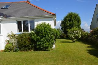 House - Sleeps 8 Close to Beach & Free parking - 4