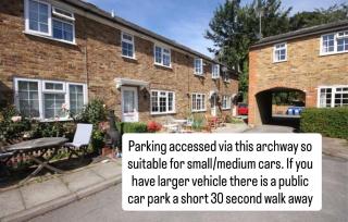 Cozy Riverside Cottage in Hertford Town with Parking - 9