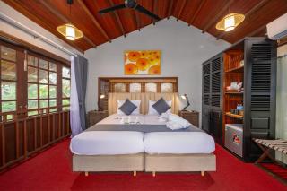 Hoianbang Beach Front Villa and Restaurant - An Bang - 4