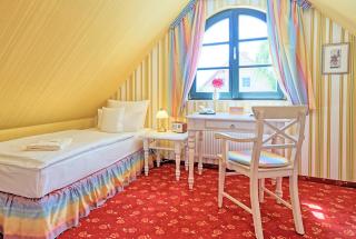 Hotel Godewind - 4