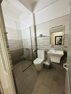 Funwhales Rest House - 4