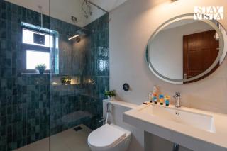 StayVista at Sreelakam with Bonfire, Pool - 2