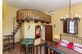 Castle Tower apartment BERNARD in rural holiday park - Tolox - 1