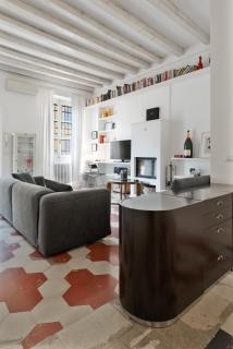 Vintage hideaway central Milan-historic courtyard - 6