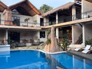 Bella Vida Resort - 9