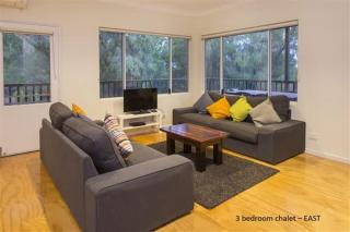 Sea Breeze East Chalet Yallingup - 1