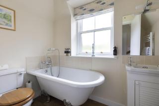 Monteviot Stables West - 1