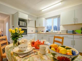 2 Bed in Whitstable 90344 - 6