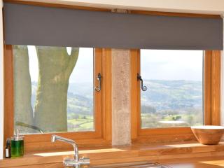 2 Bed in Tansley 78219 - 3