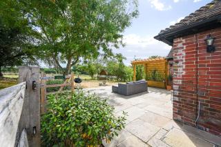 The Potting Shed - 1