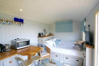Shepherd's Hut Gorran Haven Panoramic Ocean Views - 7