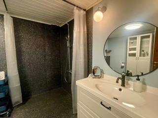 Two Connected Apartments 300 sqm - 6 Bedrooms - 4