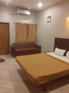 Hotel Sudarsh Deluxe - 5