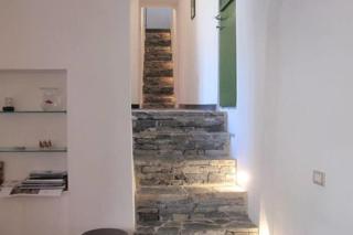 2 Bed House Sleeps 5 - Terrace - Communal Pool - 9